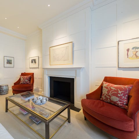 Admire the lovely artwork