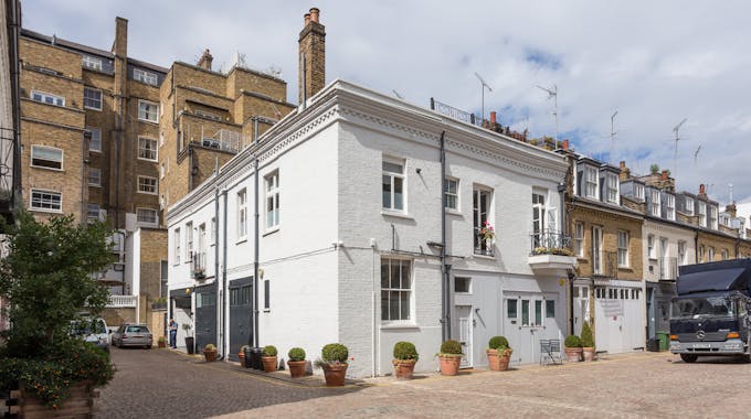 Kensington Coach House