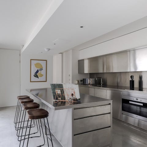An industrial-chic kitchen