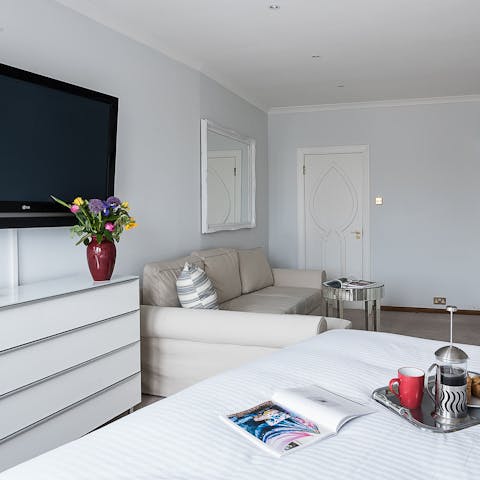 The Huge Bedroom Suites