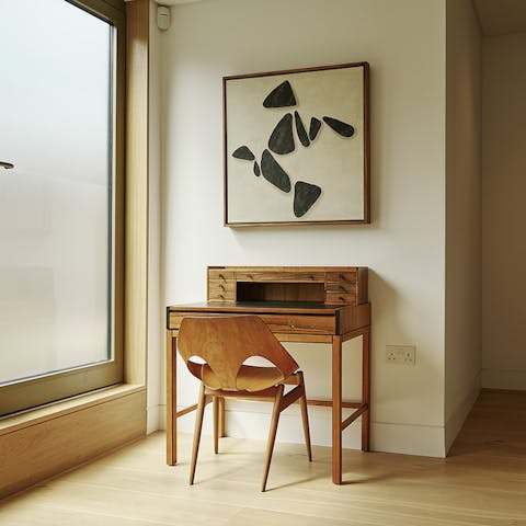 Tranquil space for working