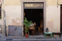 Unwind at Lo Sprone Vinaino