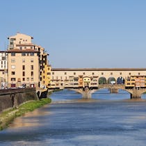 Shop for jewellery on the Ponte Vecchio
