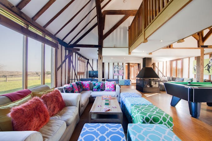The Oak Barn