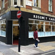HAVE BREAKFAST AT REGENCY CAFe 