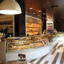 Break bread at Compagnia del Pane