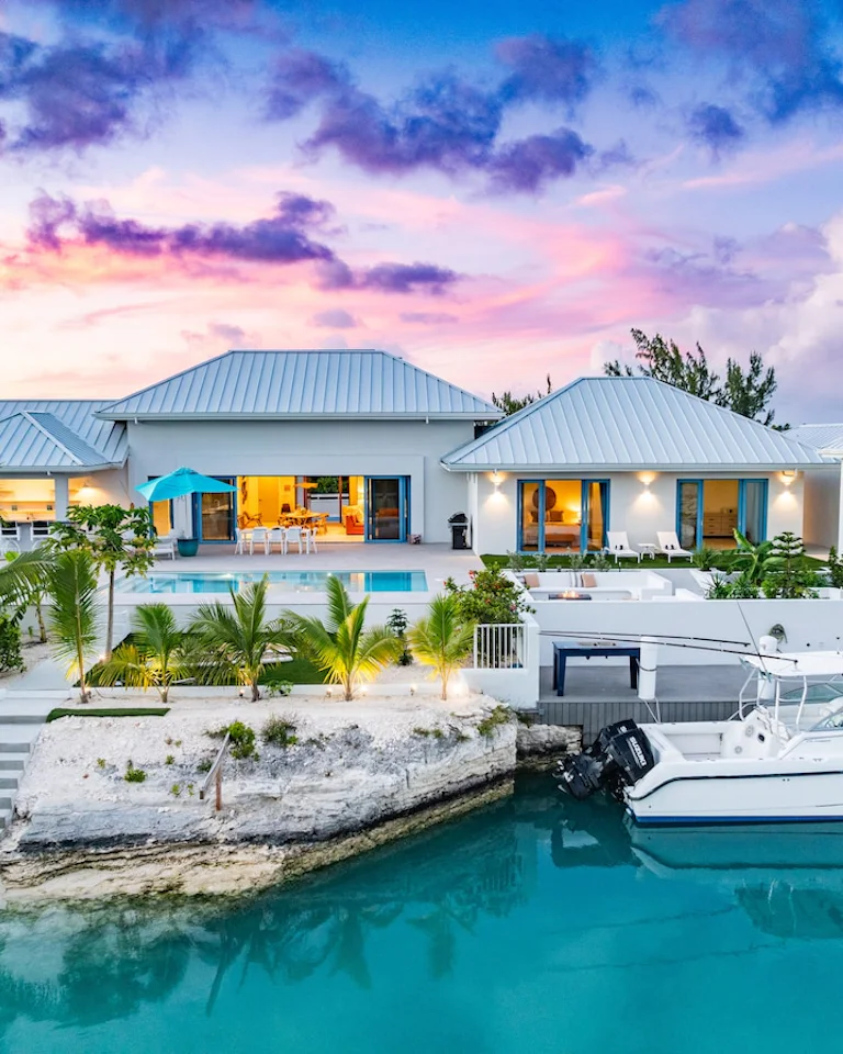 The Luxe